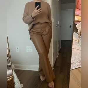Amazing faux leather pants in perfect condition
